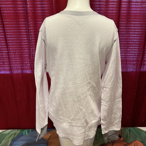 Warm Essentials by Cuddl Duds. White long sleeve vneck Henley - Picture 6 of 8